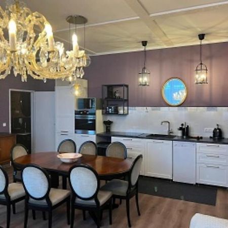 Ferienwohnung Alte Schule 22 Am Saseler Markt 2 Schlafzimmer & Baeder Hochwertig 汉堡 外观 照片