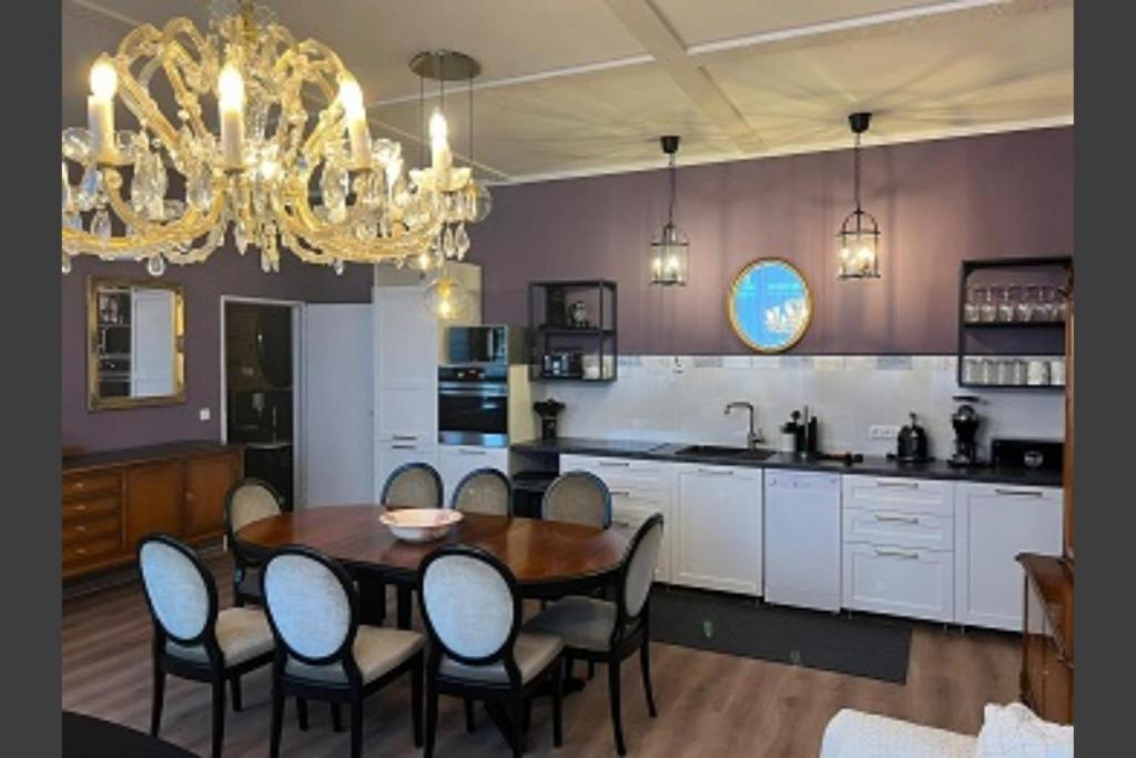 Ferienwohnung Alte Schule 22 Am Saseler Markt 2 Schlafzimmer & Baeder Hochwertig 汉堡 外观 照片