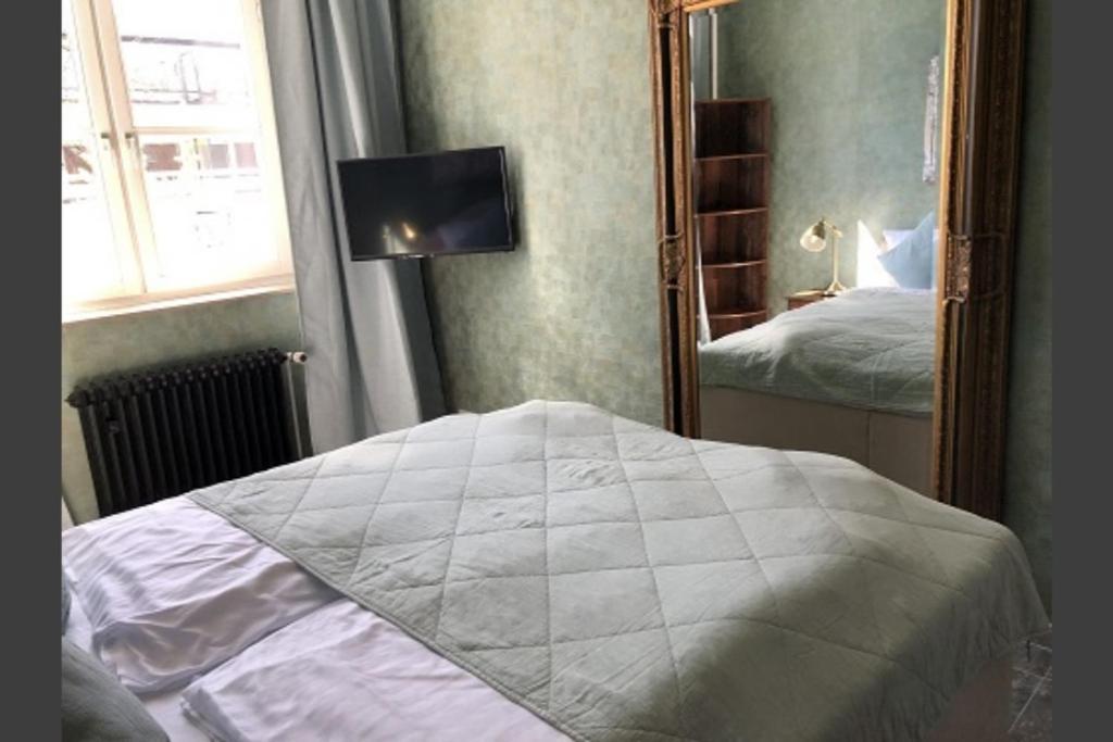 Ferienwohnung Alte Schule 22 Am Saseler Markt 2 Schlafzimmer & Baeder Hochwertig 汉堡 外观 照片